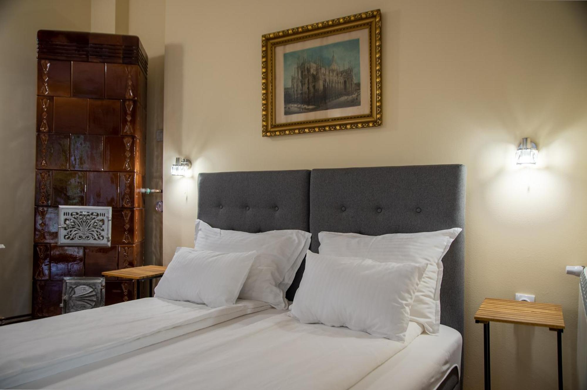 Apartman Centar Carloviţ Exterior foto